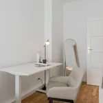 Rent 2 bedroom apartment of 50 m² in Berlin