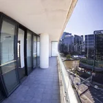 Rent 1 bedroom apartment in Docklands