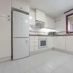 Rent a room of 90 m² in valencia