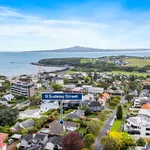 Rent 4 bedroom house in Auckland City