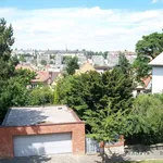 Pronajměte si 2 ložnic/e byt o rozloze 732 m² v Prague