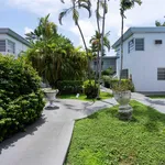 Rent 1 bedroom apartment of 69 m² in Miami Beach