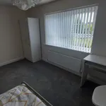 Rent 4 bedroom apartment in West Midlands