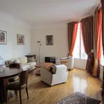 Rent 3 bedroom apartment of 90 m² in Paris