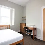 Rent 4 bedroom house in North West England