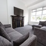 Rent 6 bedroom house in Leeds