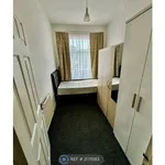 Rent 4 bedroom flat in East Of England