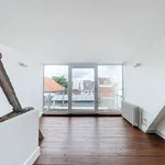 Huur 2 slaapkamer huis van 177 m² in Ghent