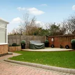 Rent 4 bedroom house in South East England