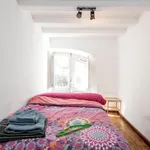 Rent 5 bedroom apartment in Barcelona