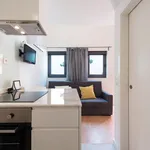 Rent 1 bedroom house of 40 m² in Porto