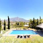 Rent 6 bedroom house of 1490 m² in Marbella