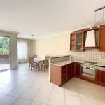 Rent 3 bedroom apartment of 107 m² in Budapest