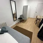 Rent a room of 160 m² in madrid