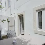 Rent 1 bedroom apartment in Lisbon