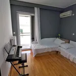 Rent 3 bedroom apartment of 130 m² in Κεφαλλήνων