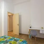 Rent a room in milan