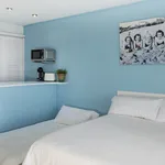 Rent 1 bedroom apartment of 40 m² in Sitges