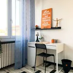 Rent a room in turin