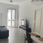 Rent 5 bedroom apartment of 85 m² in Genova