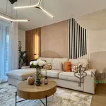 Rent 3 bedroom apartment of 70 m² in Debrecen