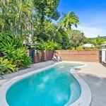 Rent 4 bedroom house in Palm Cove