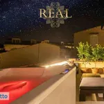 Rent 6 bedroom apartment of 145 m² in Florence