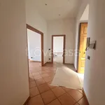 Affitto 4 camera appartamento di 148 m² in Pozzuoli