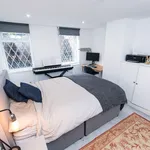 Rent 6 bedroom house in Leeds