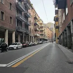 Rent 5 bedroom apartment of 130 m² in Bologna