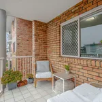 Rent 2 bedroom apartment in Gold Coast City