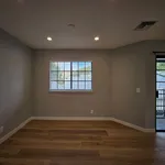 Rent 2 bedroom apartment in Glendale