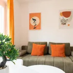 Rent 2 bedroom apartment of 36 m² in Wien