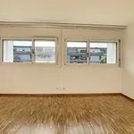 Miete 1 Schlafzimmer wohnung von 137 m² in Kerzers