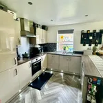 Rent 4 bedroom house in Yorkshire And The Humber