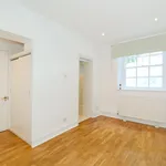 Rent 2 bedroom apartment of 88 m² in London