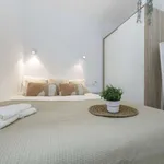 Rent a room of 70 m² in valencia