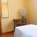 Rent a room in Madrid']