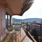 Appartement de 98 m² avec 4 chambre(s) en location à nice