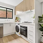 Rent 2 bedroom apartment in Footscray