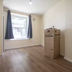 Rent 2 bedroom flat in London