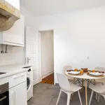 Rent 3 bedroom apartment of 150 m² in lisbon