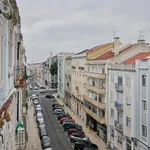 Rent 3 bedroom apartment in Lisbon