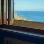 Rent 4 bedroom house of 115 m² in Sant'Alessio Siculo