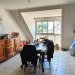 Appartement de 112 m² avec 5 chambre(s) en location à Sadroc