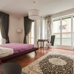 Rent 2 bedroom apartment of 110 m² in Florence