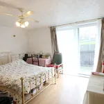 Rent 3 bedroom apartment in Sheffield