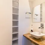 Rent 2 bedroom apartment of 100 m² in Madrid