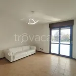 Rent 3 bedroom apartment of 89 m² in Legnano