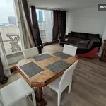 Appartement de 70 m² avec 2 chambre(s) en location à Courbevoie